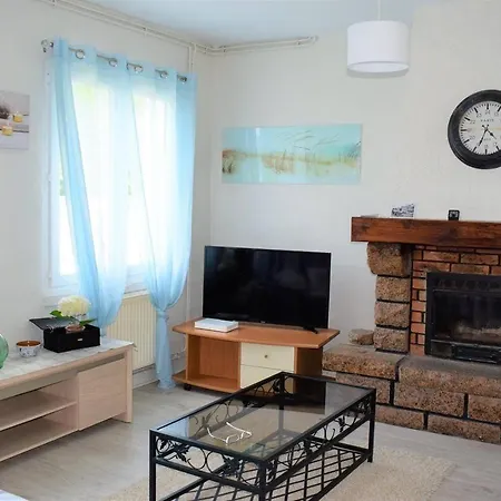 Maison Independante Avec Cour, Jardin Clos Et Wifi A - Ref 333