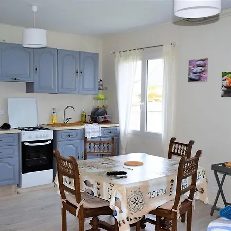 Maison Independante Avec Cour, Jardin Clos Et Wifi A - Ref 333 * Perros-Guirec
