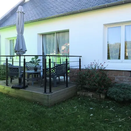 Maison Independante Avec Cour, Jardin Clos Et Wifi A - Ref 333 Villa
